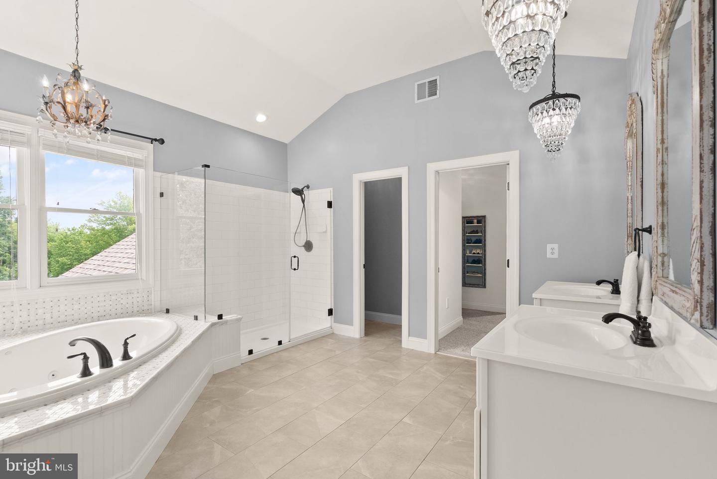 16720 SOMMERTIME LN, HAMILTON, Virginia 20158, 6 Bedrooms Bedrooms, ,5 BathroomsBathrooms,Residential,For sale,16720 SOMMERTIME LN,VALO2101706 MLS # VALO2101706