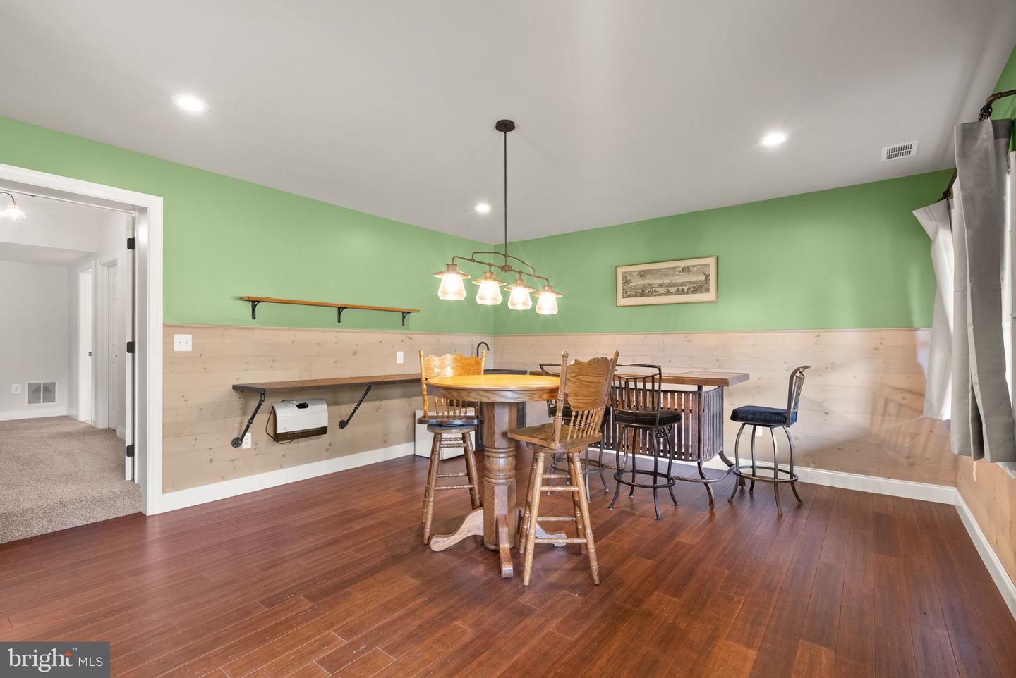16720 SOMMERTIME LN, HAMILTON, Virginia 20158, 6 Bedrooms Bedrooms, ,5 BathroomsBathrooms,Residential,For sale,16720 SOMMERTIME LN,VALO2101706 MLS # VALO2101706
