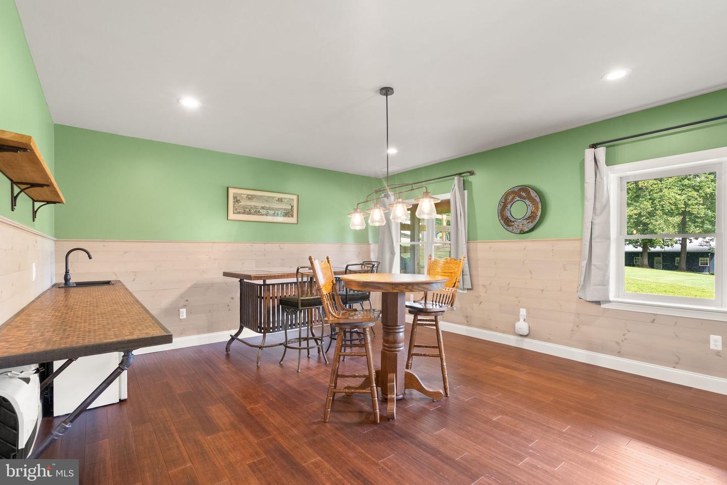 16720 SOMMERTIME LN, HAMILTON, Virginia 20158, 6 Bedrooms Bedrooms, ,5 BathroomsBathrooms,Residential,For sale,16720 SOMMERTIME LN,VALO2101706 MLS # VALO2101706
