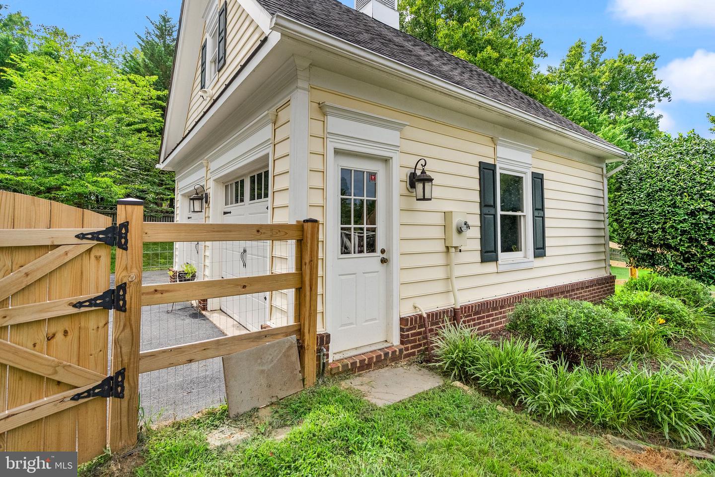 16720 SOMMERTIME LN, HAMILTON, Virginia 20158, 6 Bedrooms Bedrooms, ,5 BathroomsBathrooms,Residential,For sale,16720 SOMMERTIME LN,VALO2101706 MLS # VALO2101706