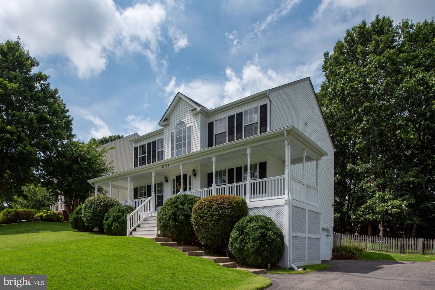 13014 MAPLE SPRINGS DR, FREDERICKSBURG, Virginia 22408, 4 Bedrooms Bedrooms, ,2 BathroomsBathrooms,Residential,For sale,13014 MAPLE SPRINGS DR,VASP2034612 MLS # VASP2034612