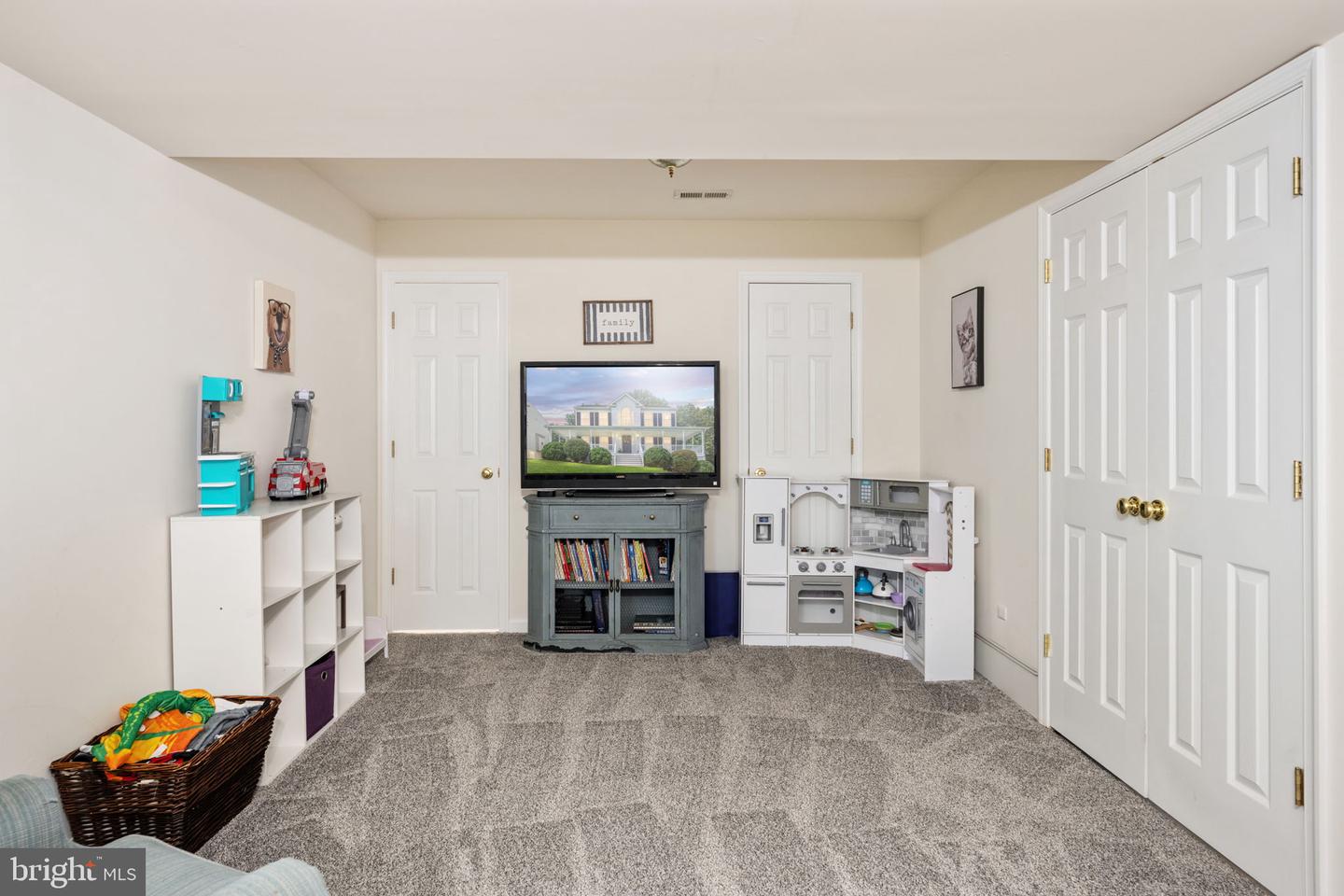 13014 MAPLE SPRINGS DR, FREDERICKSBURG, Virginia 22408, 4 Bedrooms Bedrooms, ,2 BathroomsBathrooms,Residential,For sale,13014 MAPLE SPRINGS DR,VASP2034612 MLS # VASP2034612