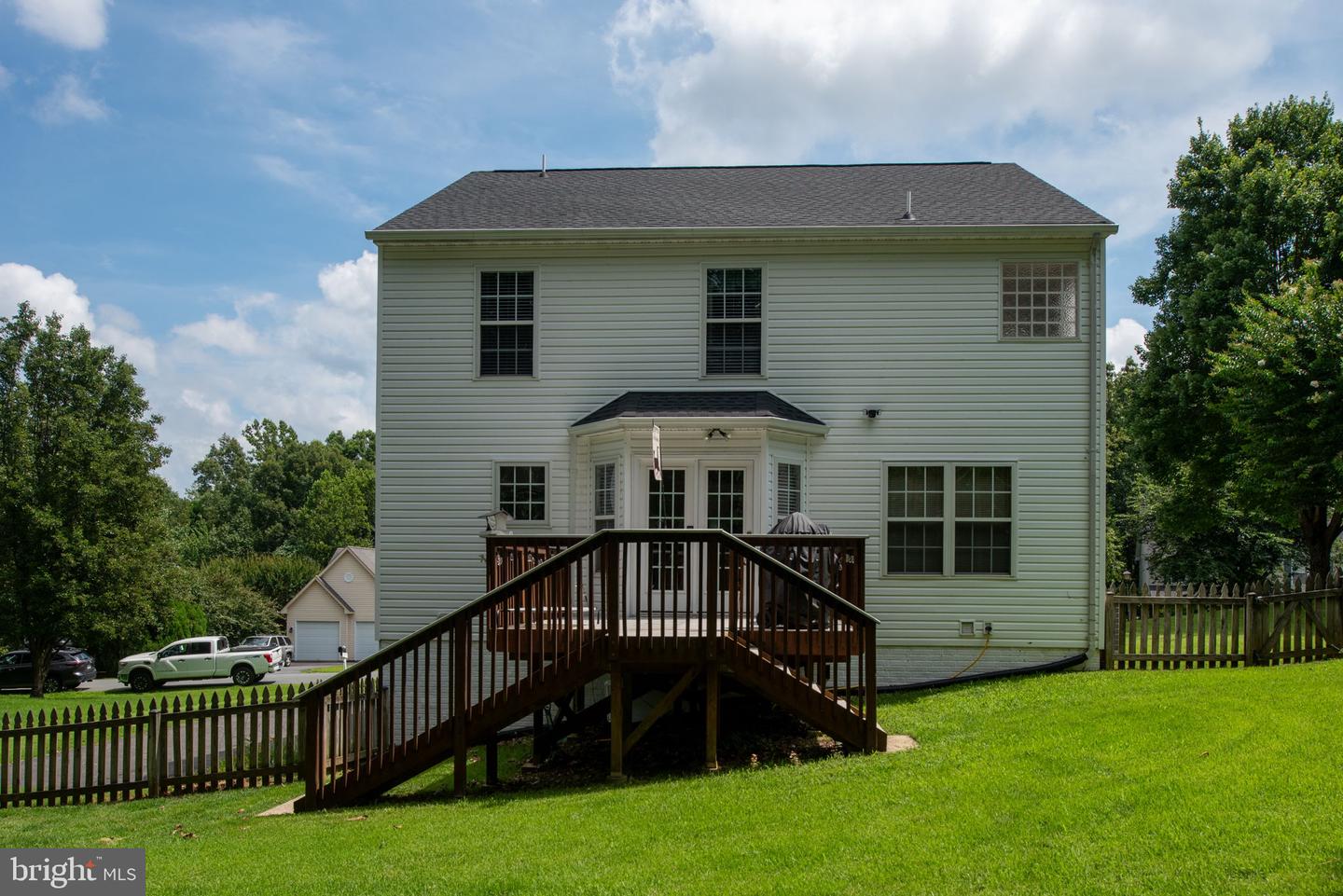 13014 MAPLE SPRINGS DR, FREDERICKSBURG, Virginia 22408, 4 Bedrooms Bedrooms, ,2 BathroomsBathrooms,Residential,For sale,13014 MAPLE SPRINGS DR,VASP2034612 MLS # VASP2034612