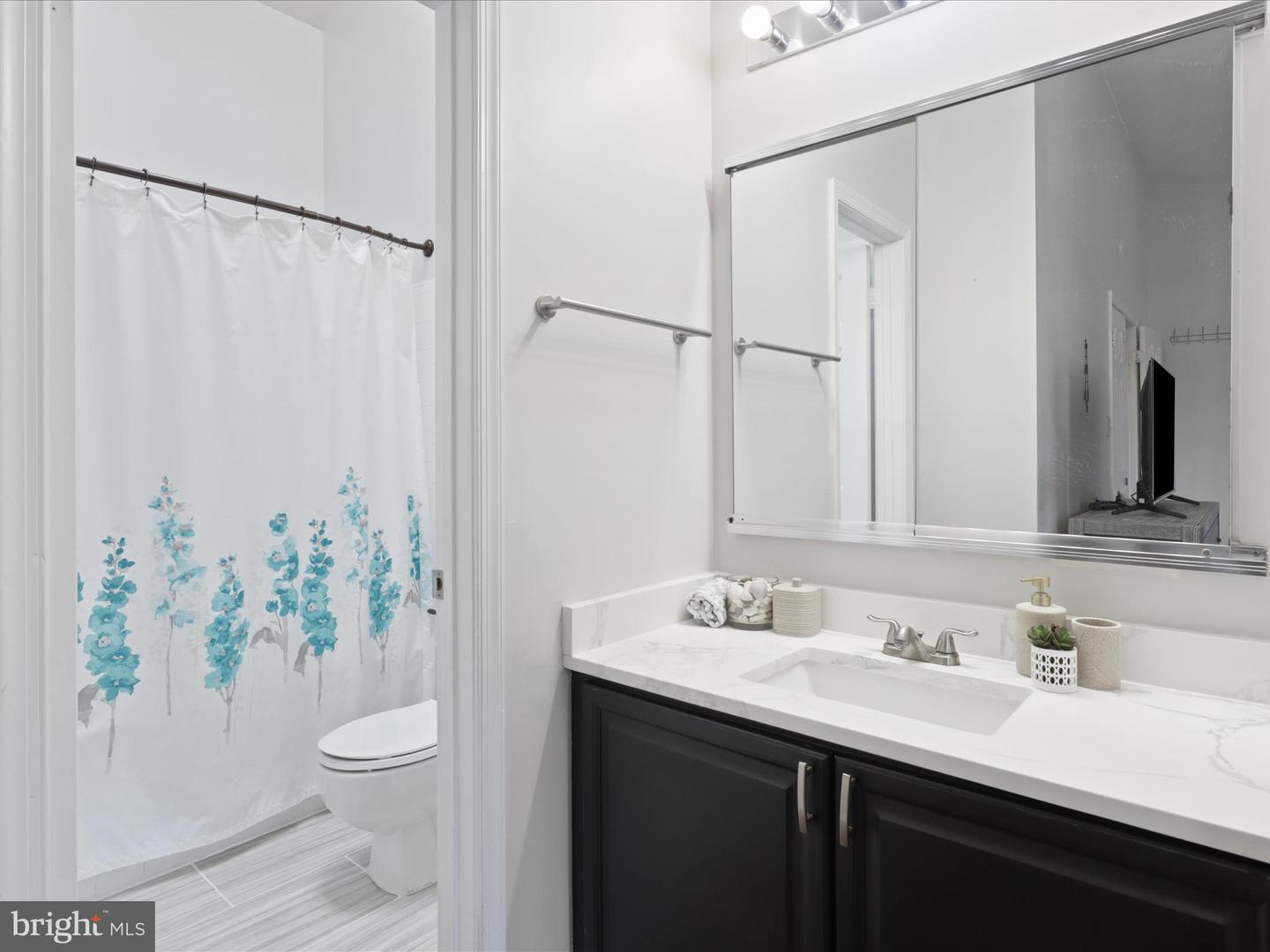 8534 ENOCHS DR, LORTON, Virginia 22079, 3 Bedrooms Bedrooms, ,2 BathroomsBathrooms,Residential,For sale,8534 ENOCHS DR,VAFX2254810 MLS # VAFX2254810