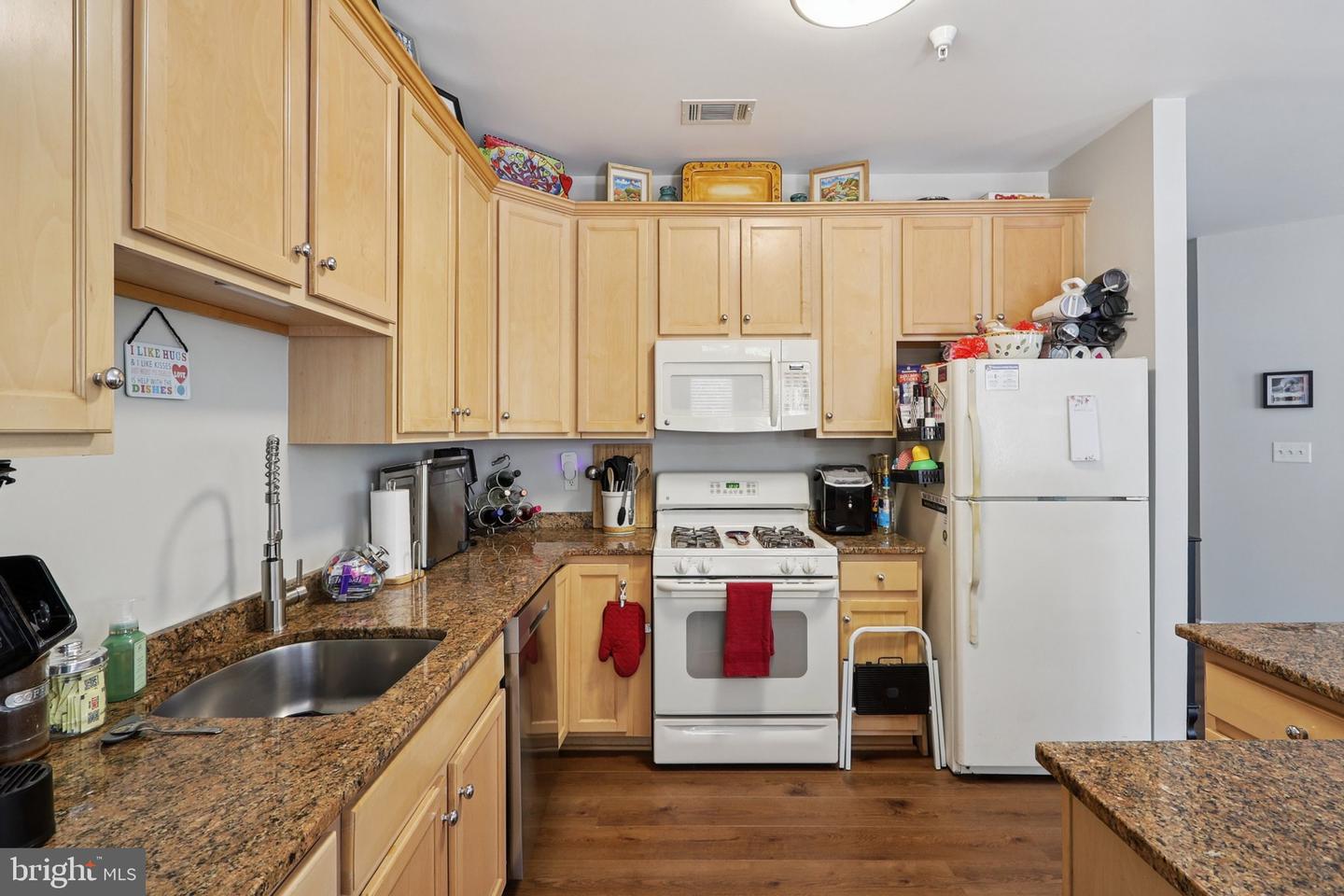 1621 LADUE CT #104, WOODBRIDGE, Virginia 22191, 2 Bedrooms Bedrooms, ,2 BathroomsBathrooms,Residential,For sale,1621 LADUE CT #104,VAPW2098974 MLS # VAPW2098974