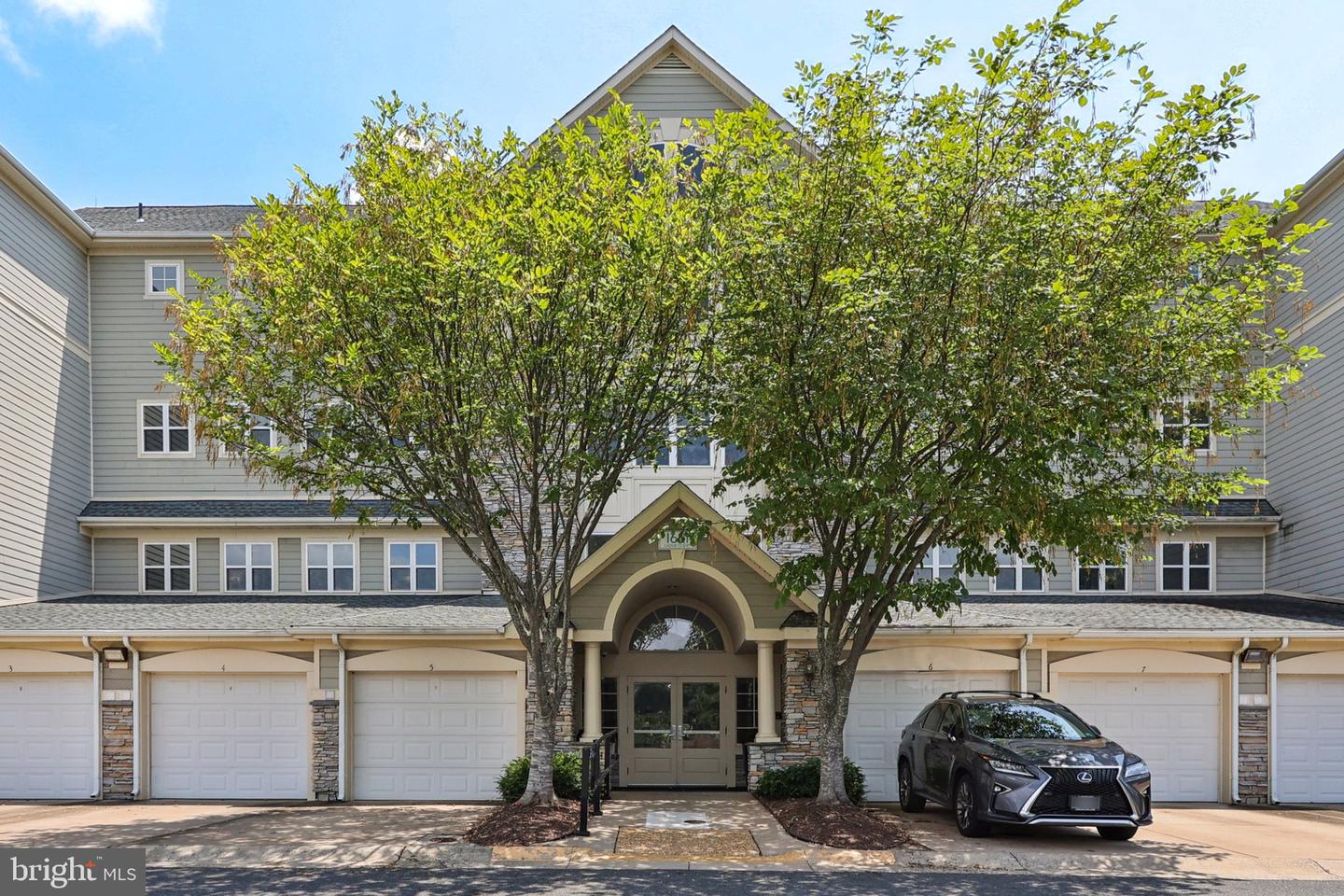 1621 LADUE CT #104, WOODBRIDGE, Virginia 22191, 2 Bedrooms Bedrooms, ,2 BathroomsBathrooms,Residential,For sale,1621 LADUE CT #104,VAPW2098974 MLS # VAPW2098974