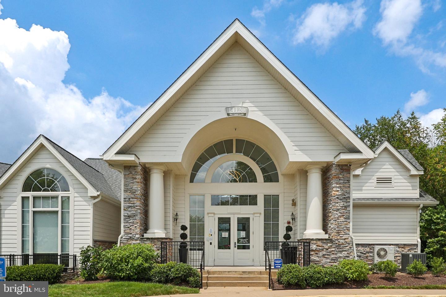 1621 LADUE CT #104, WOODBRIDGE, Virginia 22191, 2 Bedrooms Bedrooms, ,2 BathroomsBathrooms,Residential,For sale,1621 LADUE CT #104,VAPW2098974 MLS # VAPW2098974