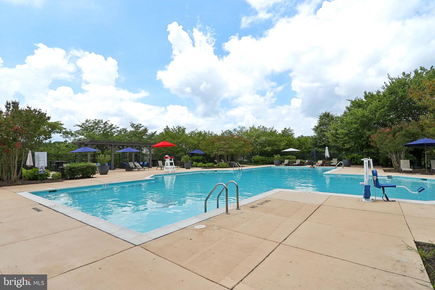1621 LADUE CT #104, WOODBRIDGE, Virginia 22191, 2 Bedrooms Bedrooms, ,2 BathroomsBathrooms,Residential,For sale,1621 LADUE CT #104,VAPW2098974 MLS # VAPW2098974