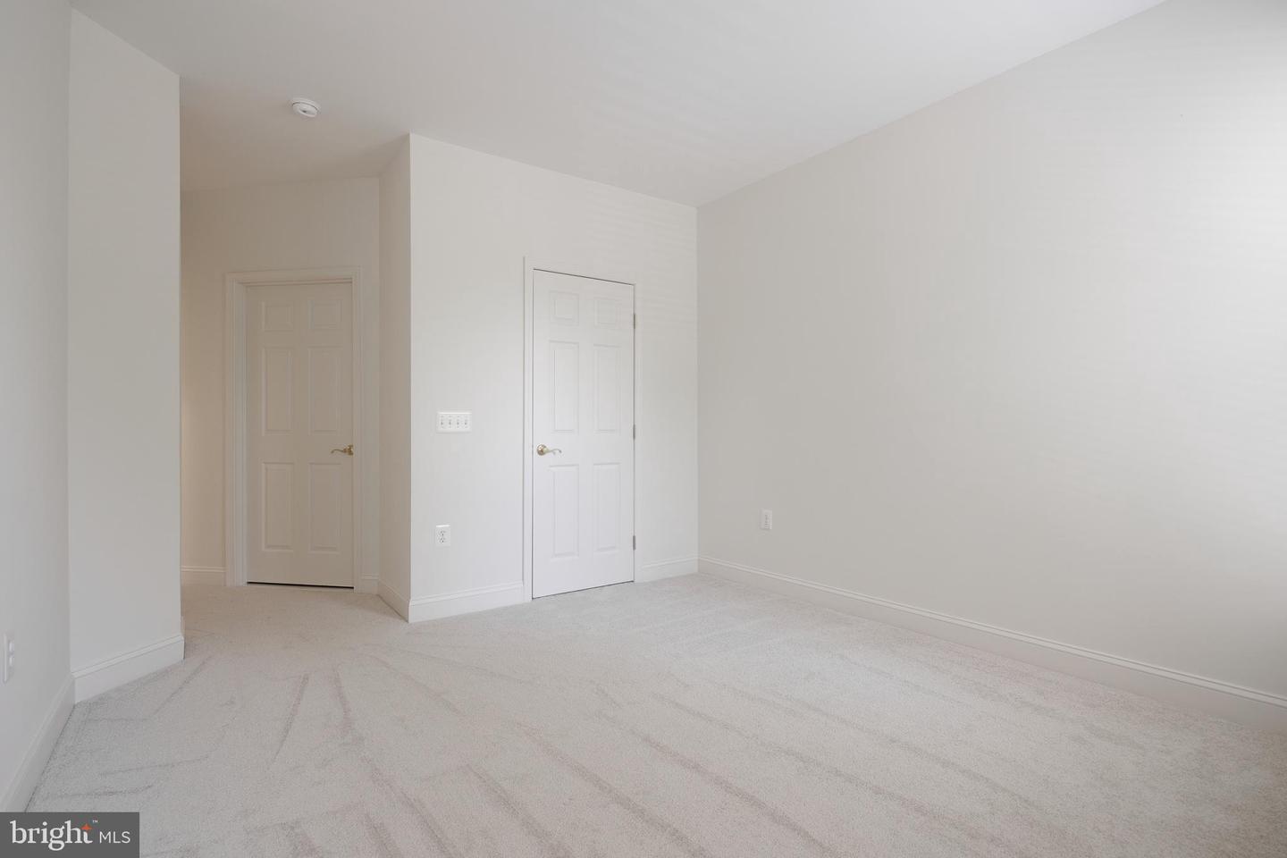 8600 LIBERTY TRL #206, MANASSAS, Virginia 20110, 2 Bedrooms Bedrooms, ,2 BathroomsBathrooms,Residential,For sale,8600 LIBERTY TRL #206,VAMN2008652 MLS # VAMN2008652