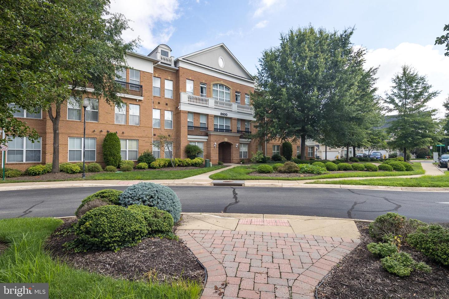 8600 LIBERTY TRL #206, MANASSAS, Virginia 20110, 2 Bedrooms Bedrooms, ,2 BathroomsBathrooms,Residential,For sale,8600 LIBERTY TRL #206,VAMN2008652 MLS # VAMN2008652