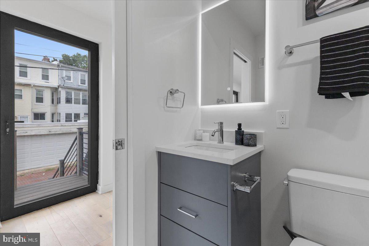 641 QUEBEC PL NW #1, WASHINGTON, District Of Columbia 20010, 4 Bedrooms Bedrooms, ,3 BathroomsBathrooms,Residential,For sale,641 QUEBEC PL NW #1,DCDC2209560 MLS # DCDC2209560