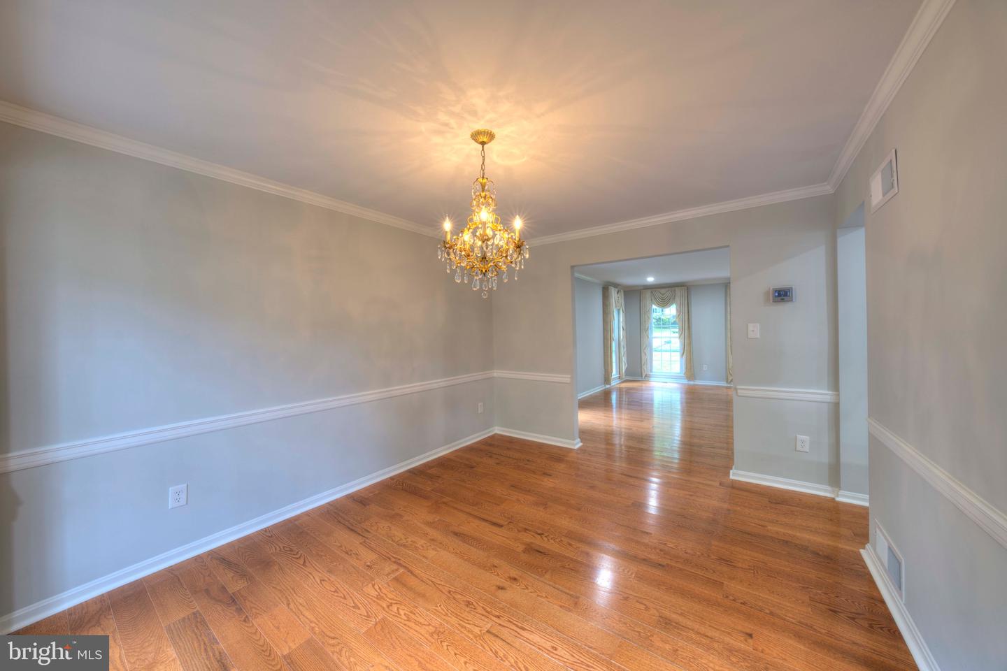 1566 OLD EATON LN, RESTON, Virginia 20194, 4 Bedrooms Bedrooms, ,3 BathroomsBathrooms,Residential,For sale,1566 OLD EATON LN,VAFX2254540 MLS # VAFX2254540