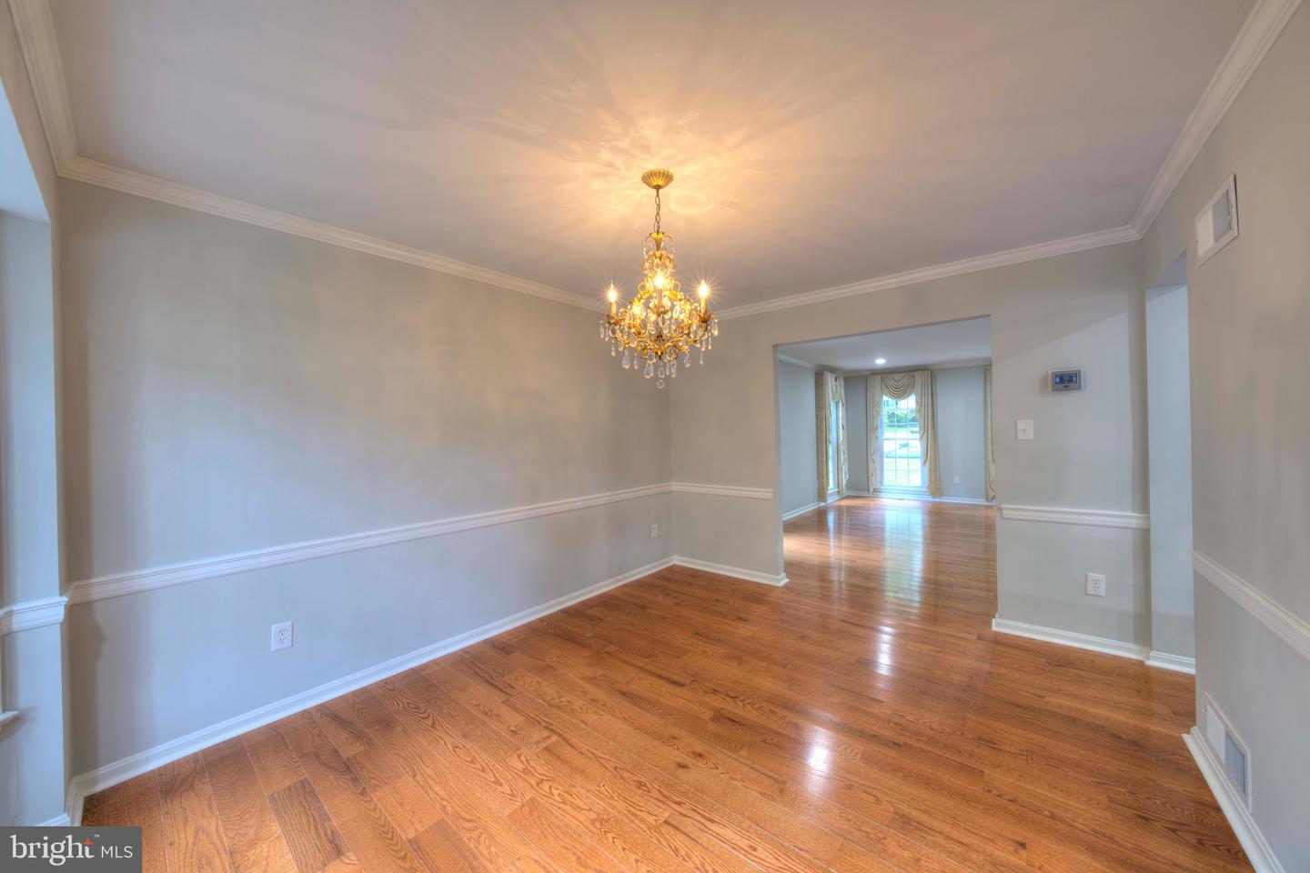 1566 OLD EATON LN, RESTON, Virginia 20194, 4 Bedrooms Bedrooms, ,3 BathroomsBathrooms,Residential,For sale,1566 OLD EATON LN,VAFX2254540 MLS # VAFX2254540
