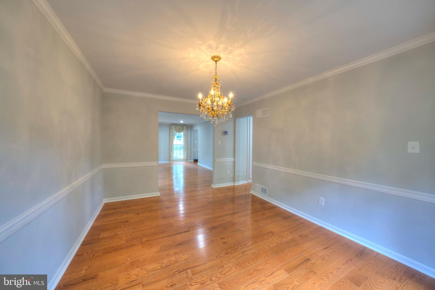 1566 OLD EATON LN, RESTON, Virginia 20194, 4 Bedrooms Bedrooms, ,3 BathroomsBathrooms,Residential,For sale,1566 OLD EATON LN,VAFX2254540 MLS # VAFX2254540