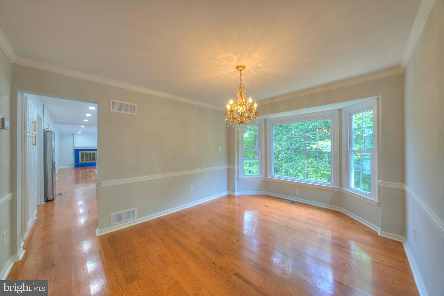 1566 OLD EATON LN, RESTON, Virginia 20194, 4 Bedrooms Bedrooms, ,3 BathroomsBathrooms,Residential,For sale,1566 OLD EATON LN,VAFX2254540 MLS # VAFX2254540