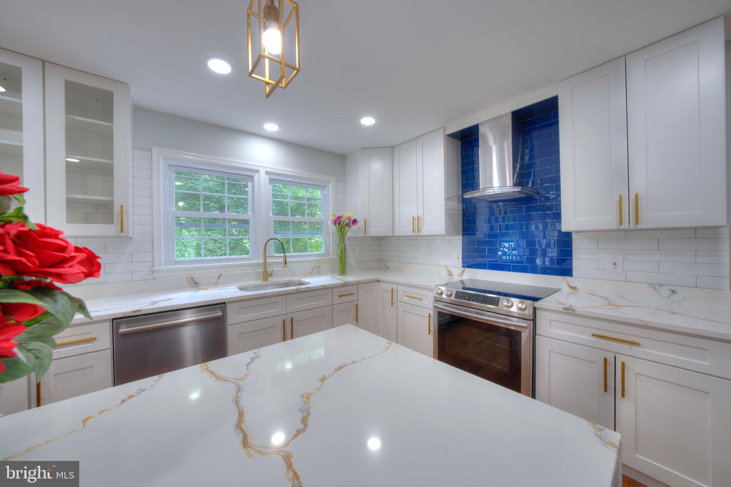 1566 OLD EATON LN, RESTON, Virginia 20194, 4 Bedrooms Bedrooms, ,3 BathroomsBathrooms,Residential,For sale,1566 OLD EATON LN,VAFX2254540 MLS # VAFX2254540