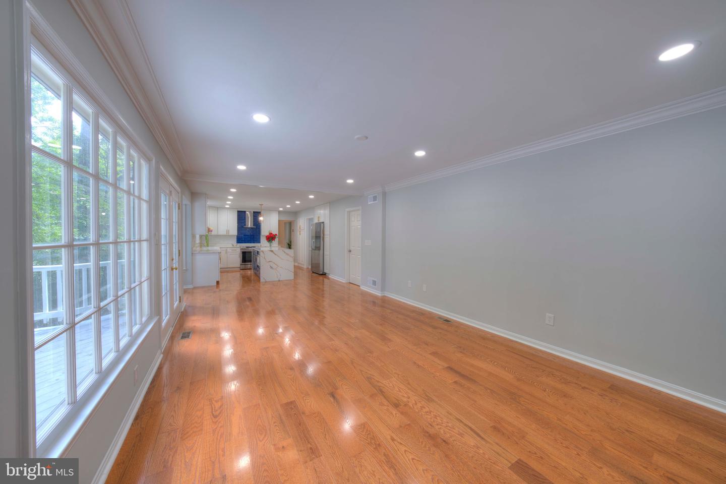 1566 OLD EATON LN, RESTON, Virginia 20194, 4 Bedrooms Bedrooms, ,3 BathroomsBathrooms,Residential,For sale,1566 OLD EATON LN,VAFX2254540 MLS # VAFX2254540