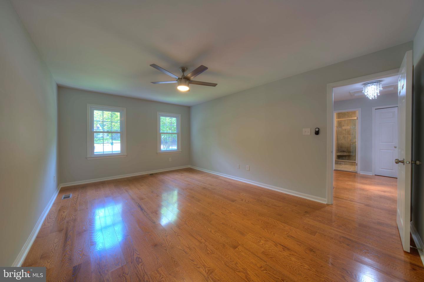 1566 OLD EATON LN, RESTON, Virginia 20194, 4 Bedrooms Bedrooms, ,3 BathroomsBathrooms,Residential,For sale,1566 OLD EATON LN,VAFX2254540 MLS # VAFX2254540