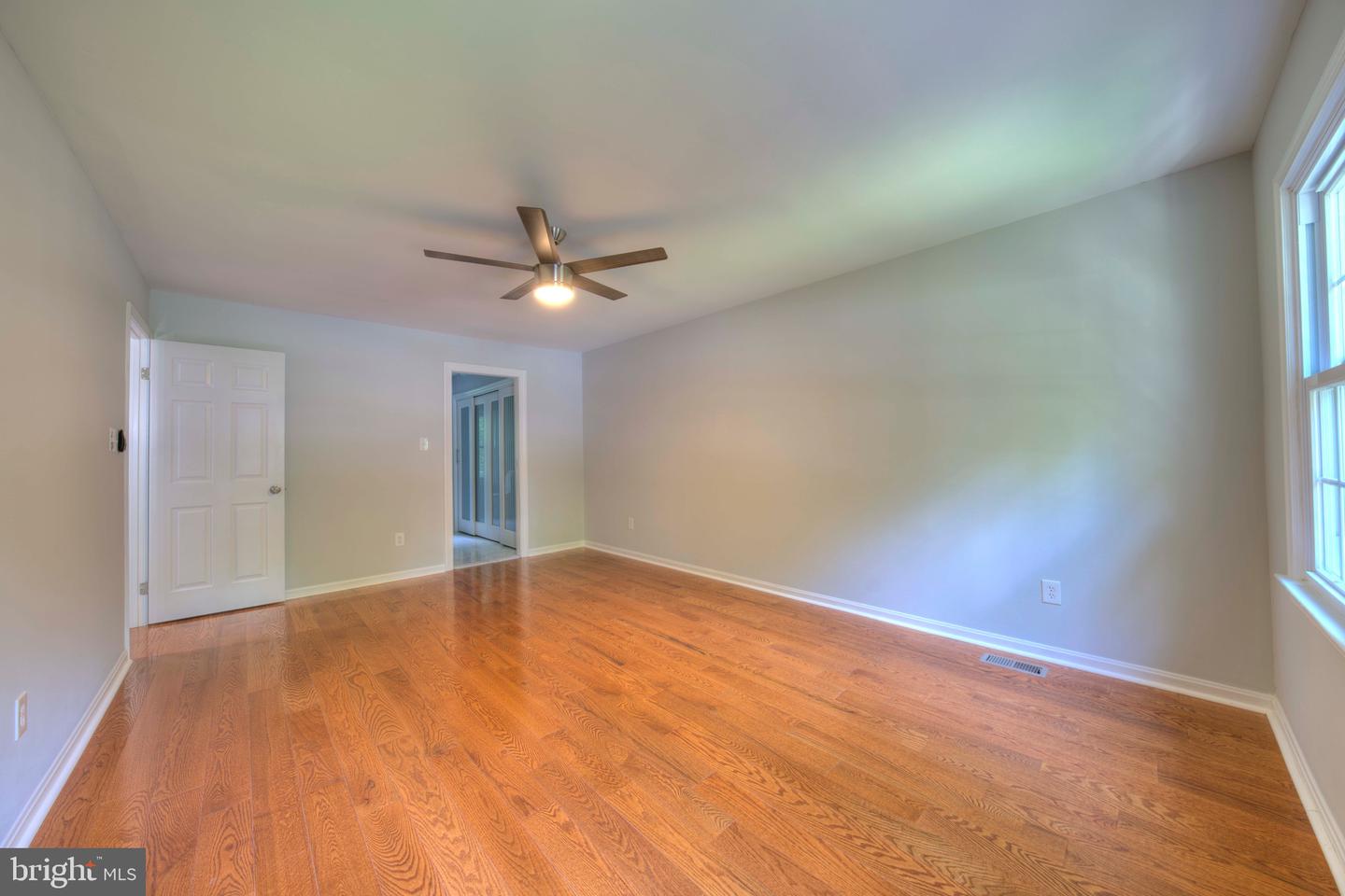 1566 OLD EATON LN, RESTON, Virginia 20194, 4 Bedrooms Bedrooms, ,3 BathroomsBathrooms,Residential,For sale,1566 OLD EATON LN,VAFX2254540 MLS # VAFX2254540