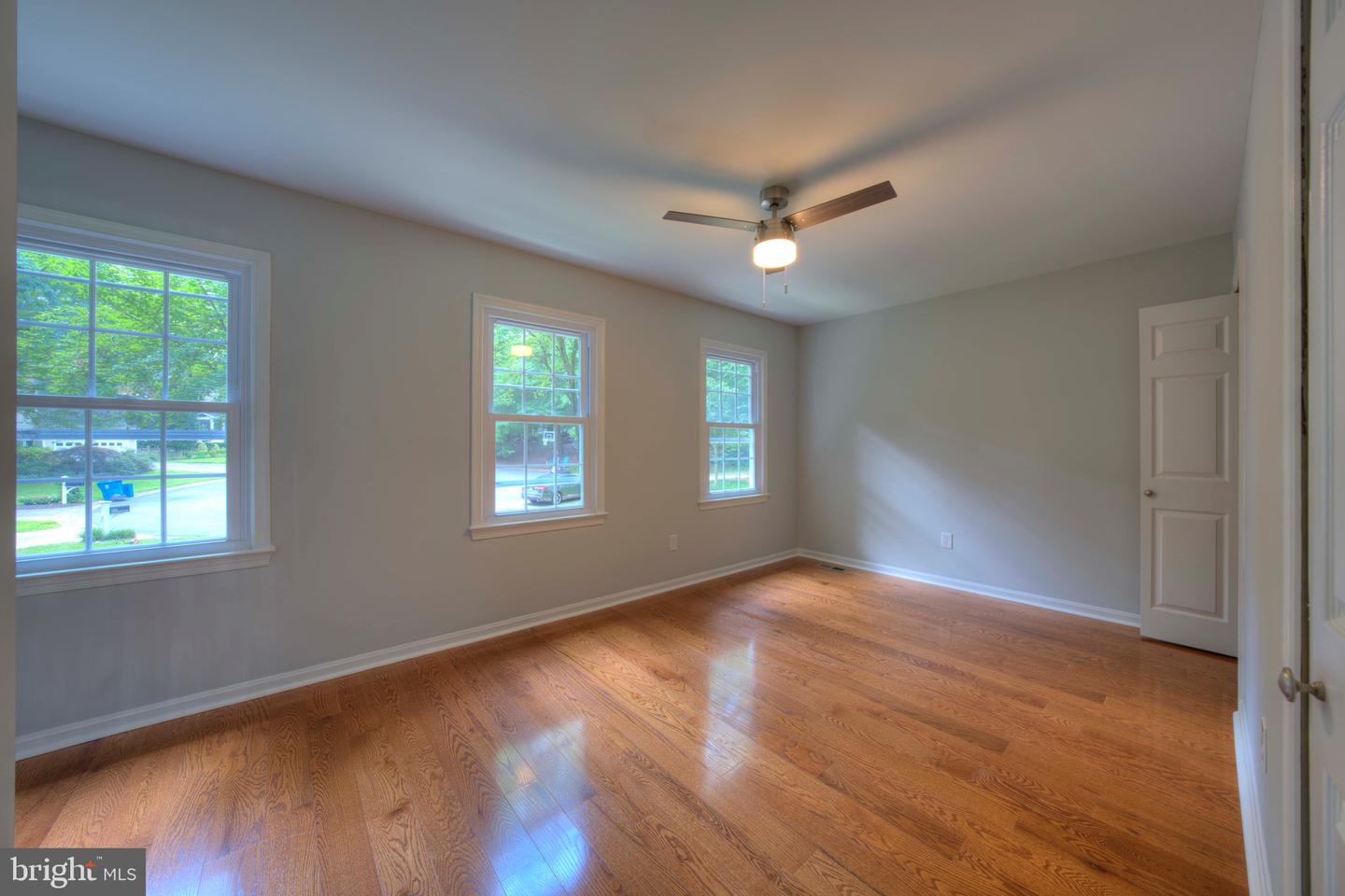 1566 OLD EATON LN, RESTON, Virginia 20194, 4 Bedrooms Bedrooms, ,3 BathroomsBathrooms,Residential,For sale,1566 OLD EATON LN,VAFX2254540 MLS # VAFX2254540