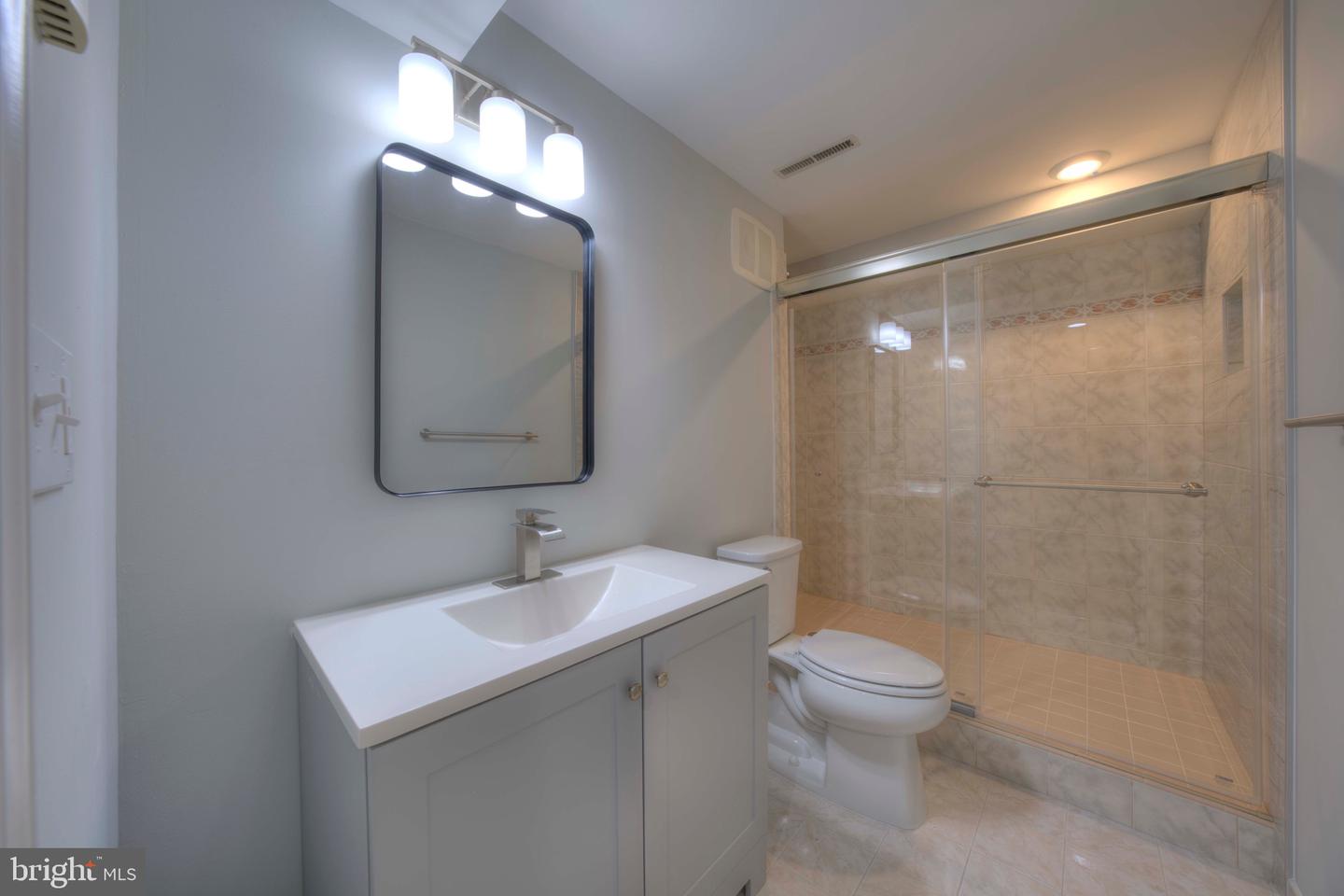 1566 OLD EATON LN, RESTON, Virginia 20194, 4 Bedrooms Bedrooms, ,3 BathroomsBathrooms,Residential,For sale,1566 OLD EATON LN,VAFX2254540 MLS # VAFX2254540