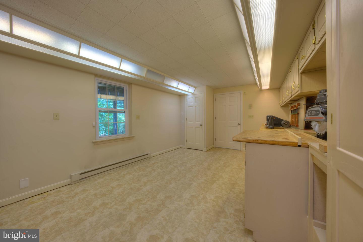 1566 OLD EATON LN, RESTON, Virginia 20194, 4 Bedrooms Bedrooms, ,3 BathroomsBathrooms,Residential,For sale,1566 OLD EATON LN,VAFX2254540 MLS # VAFX2254540