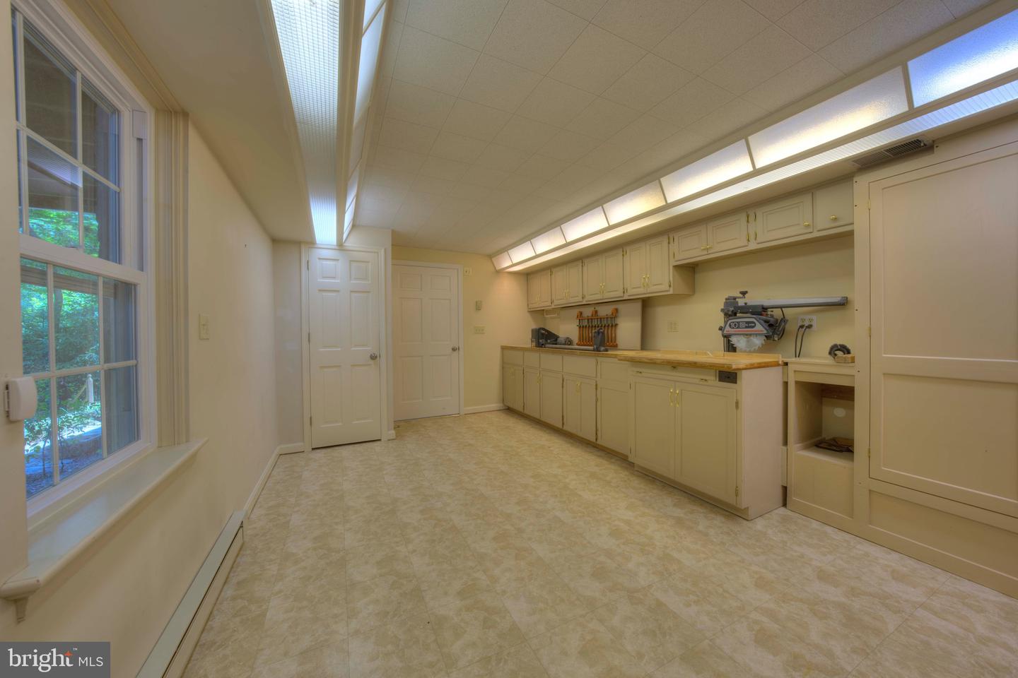 1566 OLD EATON LN, RESTON, Virginia 20194, 4 Bedrooms Bedrooms, ,3 BathroomsBathrooms,Residential,For sale,1566 OLD EATON LN,VAFX2254540 MLS # VAFX2254540