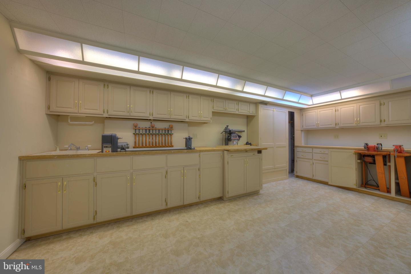 1566 OLD EATON LN, RESTON, Virginia 20194, 4 Bedrooms Bedrooms, ,3 BathroomsBathrooms,Residential,For sale,1566 OLD EATON LN,VAFX2254540 MLS # VAFX2254540