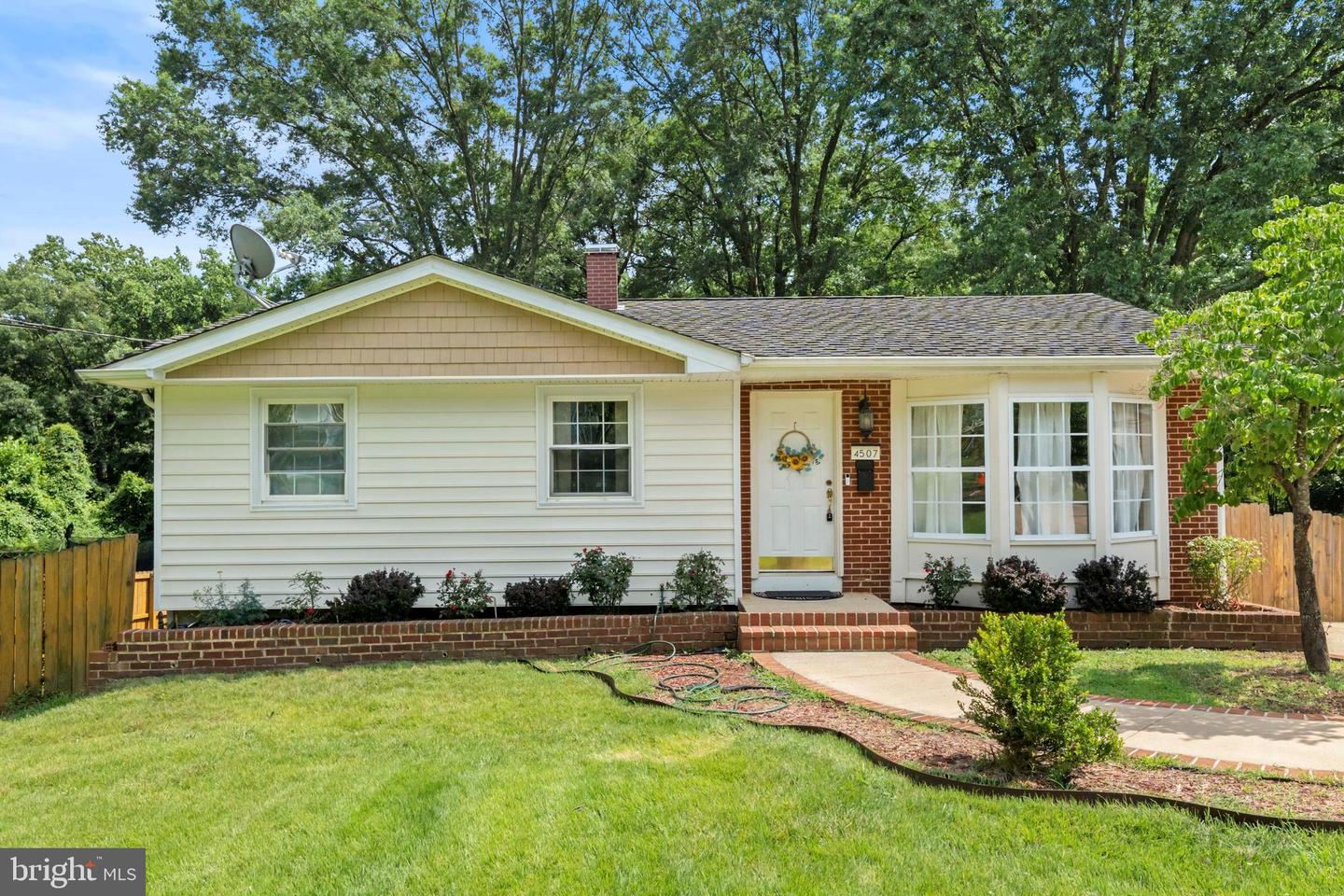 4507 TIPTON LN, ALEXANDRIA, Virginia 22310, 6 Bedrooms Bedrooms, ,2 BathroomsBathrooms,Residential,For sale,4507 TIPTON LN,VAFX2254606 MLS # VAFX2254606