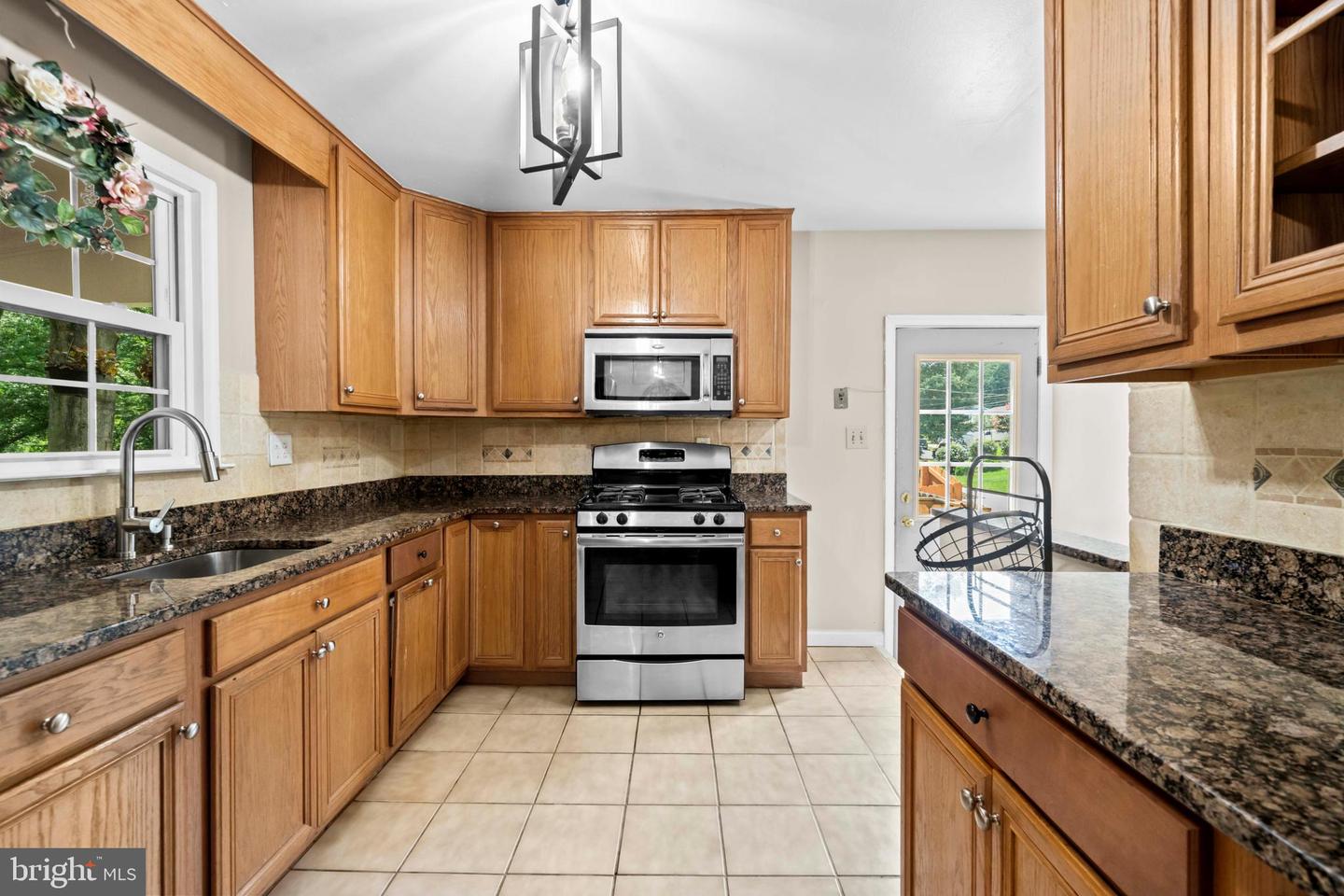 4507 TIPTON LN, ALEXANDRIA, Virginia 22310, 6 Bedrooms Bedrooms, ,2 BathroomsBathrooms,Residential,For sale,4507 TIPTON LN,VAFX2254606 MLS # VAFX2254606