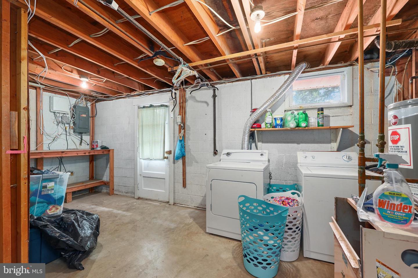 15114 CALEXICO LN, WOODBRIDGE, Virginia 22193, 4 Bedrooms Bedrooms, ,2 BathroomsBathrooms,Residential,For sale,15114 CALEXICO LN,VAPW2098864 MLS # VAPW2098864