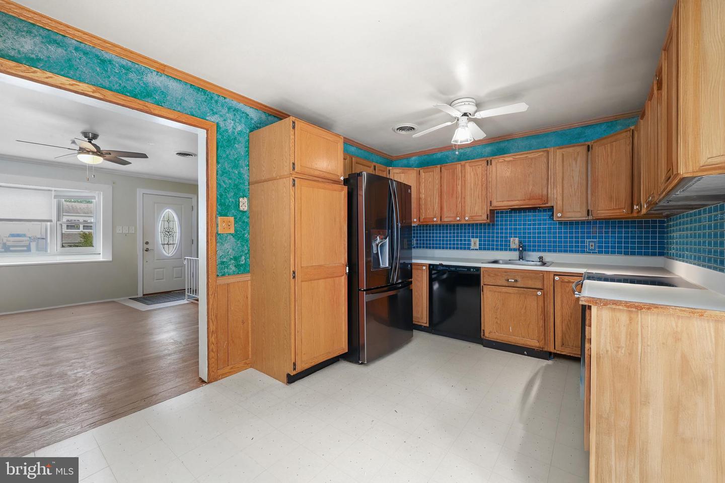 15114 CALEXICO LN, WOODBRIDGE, Virginia 22193, 4 Bedrooms Bedrooms, ,2 BathroomsBathrooms,Residential,For sale,15114 CALEXICO LN,VAPW2098864 MLS # VAPW2098864