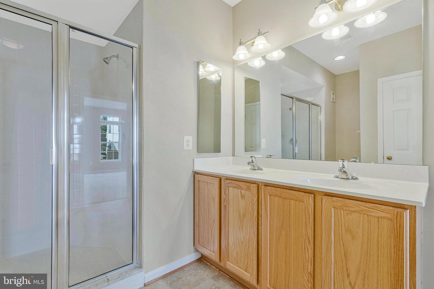 41859 INSPIRATION TER, ALDIE, Virginia 20105, 3 Bedrooms Bedrooms, ,2 BathroomsBathrooms,Residential,For sale,41859 INSPIRATION TER,VALO2101648 MLS # VALO2101648