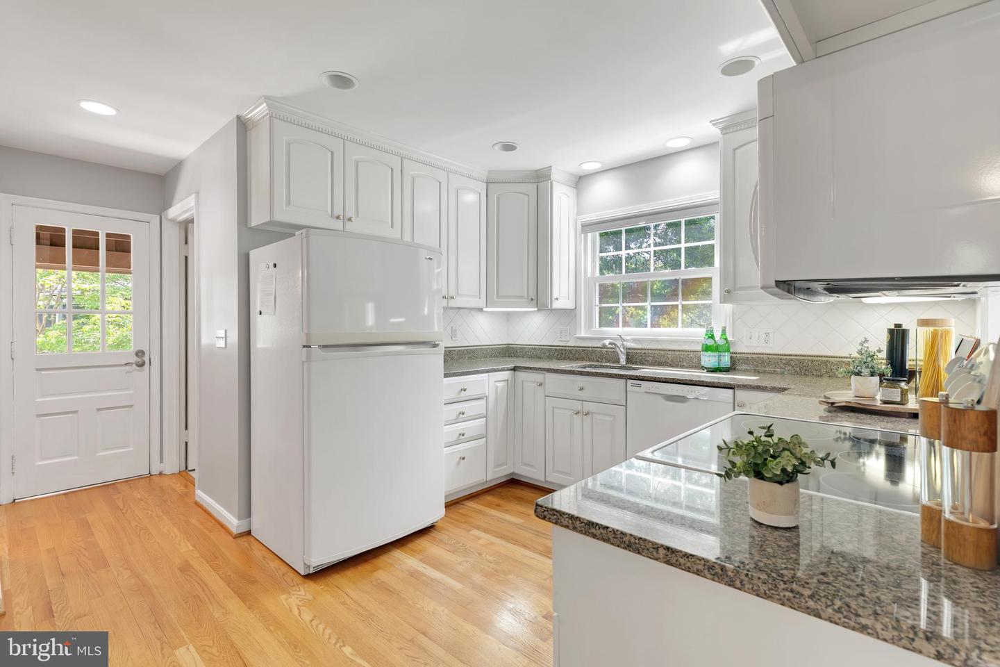 8618 GATESHEAD RD, ALEXANDRIA, Virginia 22309, 4 Bedrooms Bedrooms, ,2 BathroomsBathrooms,Residential,For sale,8618 GATESHEAD RD,VAFX2254856 MLS # VAFX2254856