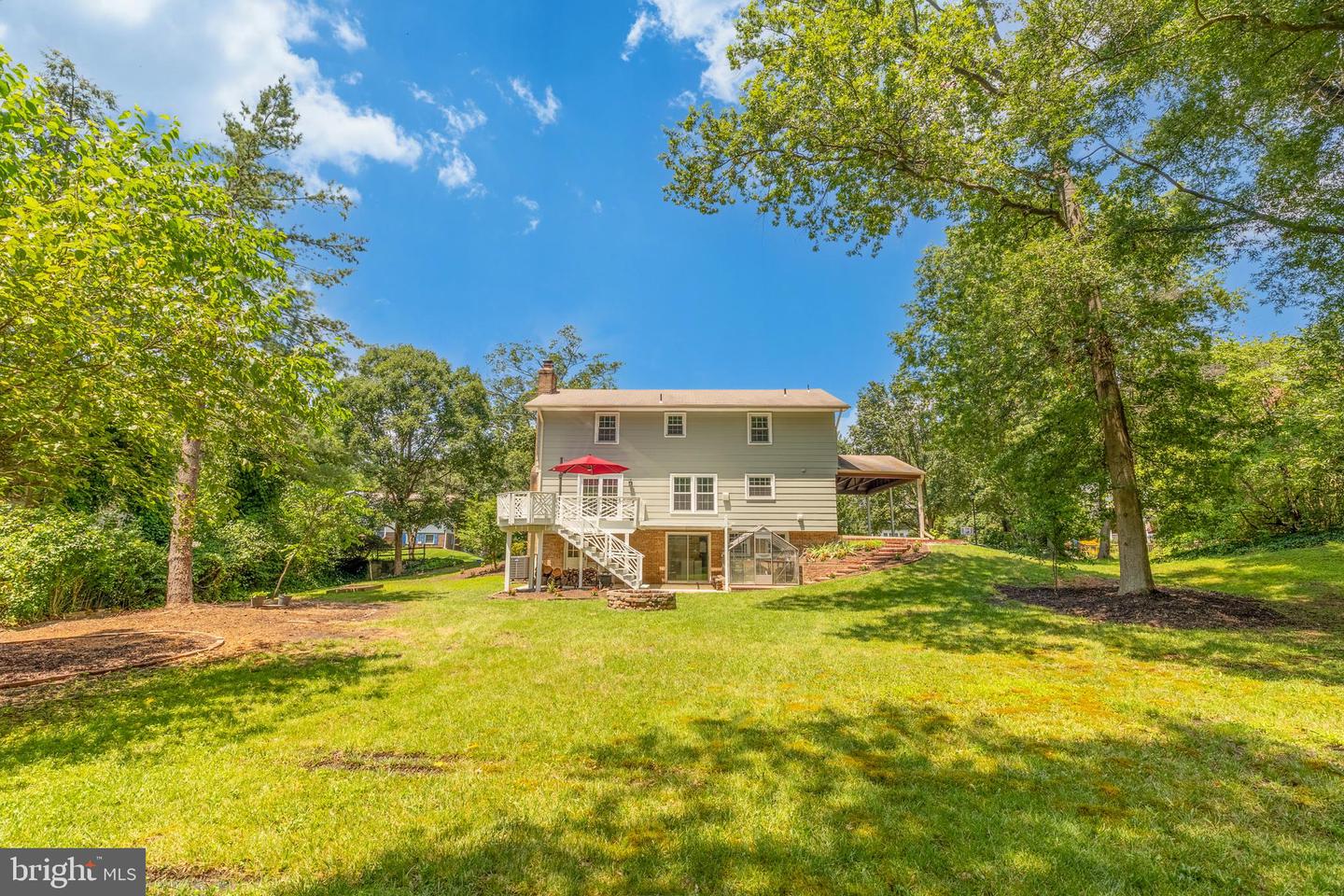 8618 GATESHEAD RD, ALEXANDRIA, Virginia 22309, 4 Bedrooms Bedrooms, ,2 BathroomsBathrooms,Residential,For sale,8618 GATESHEAD RD,VAFX2254856 MLS # VAFX2254856