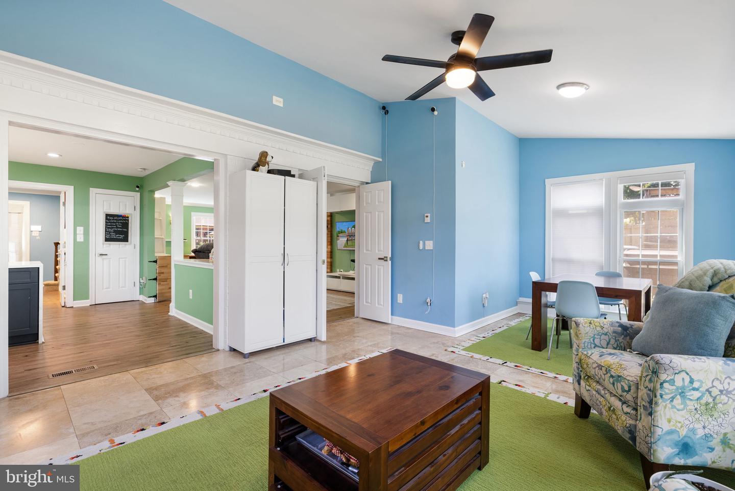 422 MOSBY DR SW, LEESBURG, Virginia 20175, 4 Bedrooms Bedrooms, ,3 BathroomsBathrooms,Residential,For sale,422 MOSBY DR SW,VALO2101858 MLS # VALO2101858