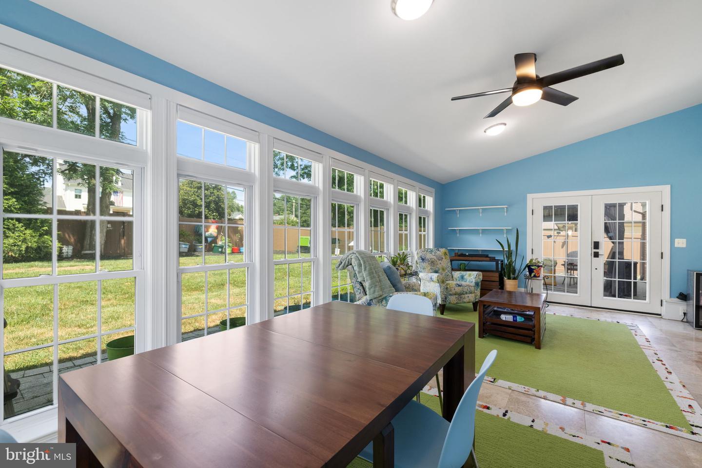 422 MOSBY DR SW, LEESBURG, Virginia 20175, 4 Bedrooms Bedrooms, ,3 BathroomsBathrooms,Residential,For sale,422 MOSBY DR SW,VALO2101858 MLS # VALO2101858