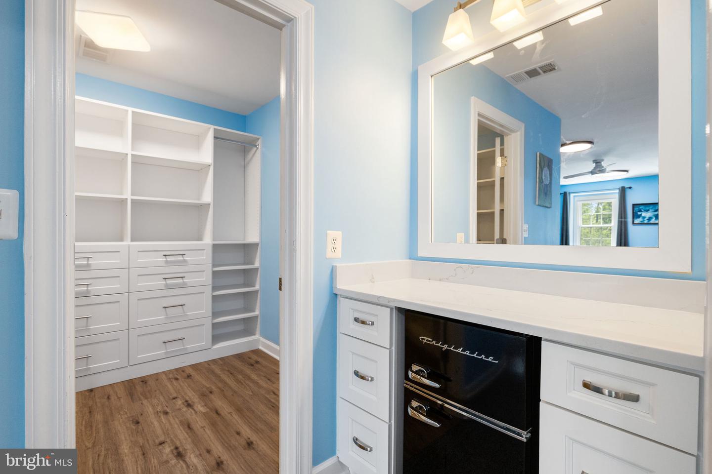 422 MOSBY DR SW, LEESBURG, Virginia 20175, 4 Bedrooms Bedrooms, ,3 BathroomsBathrooms,Residential,For sale,422 MOSBY DR SW,VALO2101858 MLS # VALO2101858