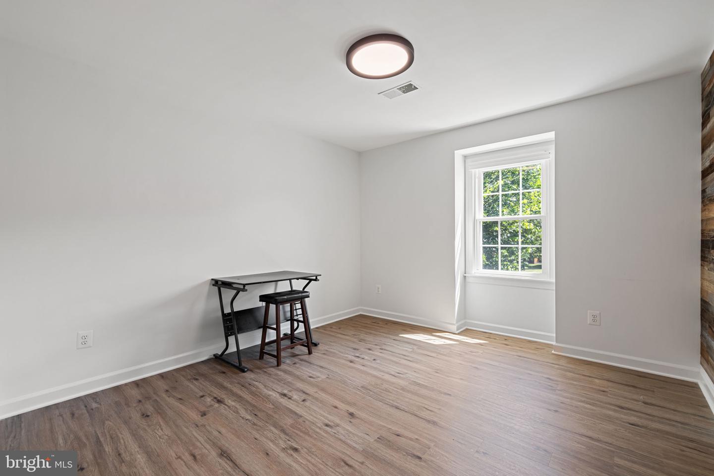 422 MOSBY DR SW, LEESBURG, Virginia 20175, 4 Bedrooms Bedrooms, ,3 BathroomsBathrooms,Residential,For sale,422 MOSBY DR SW,VALO2101858 MLS # VALO2101858