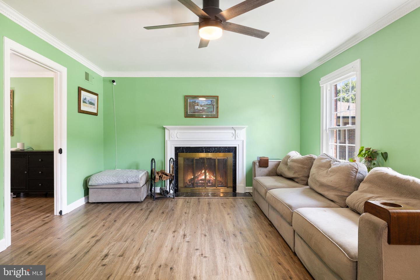 422 MOSBY DR SW, LEESBURG, Virginia 20175, 4 Bedrooms Bedrooms, ,3 BathroomsBathrooms,Residential,For sale,422 MOSBY DR SW,VALO2101858 MLS # VALO2101858