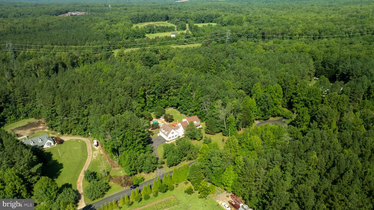 159 MARCHANT DR, FREDERICKSBURG, Virginia 22406, 6 Bedrooms Bedrooms, ,3 BathroomsBathrooms,Residential,For sale,159 MARCHANT DR,VAST2038042 MLS # VAST2038042