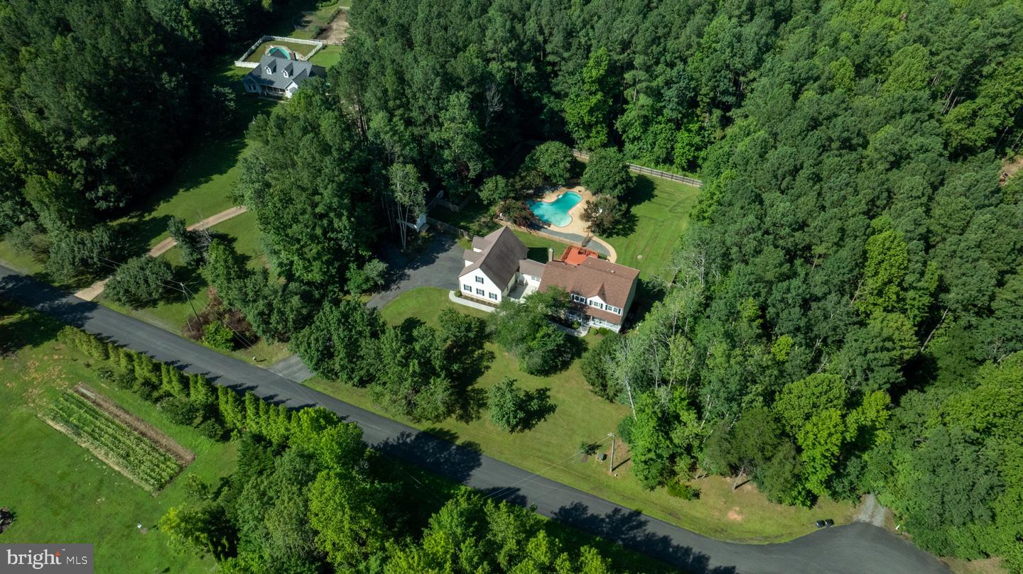 159 MARCHANT DR, FREDERICKSBURG, Virginia 22406, 6 Bedrooms Bedrooms, ,3 BathroomsBathrooms,Residential,For sale,159 MARCHANT DR,VAST2038042 MLS # VAST2038042