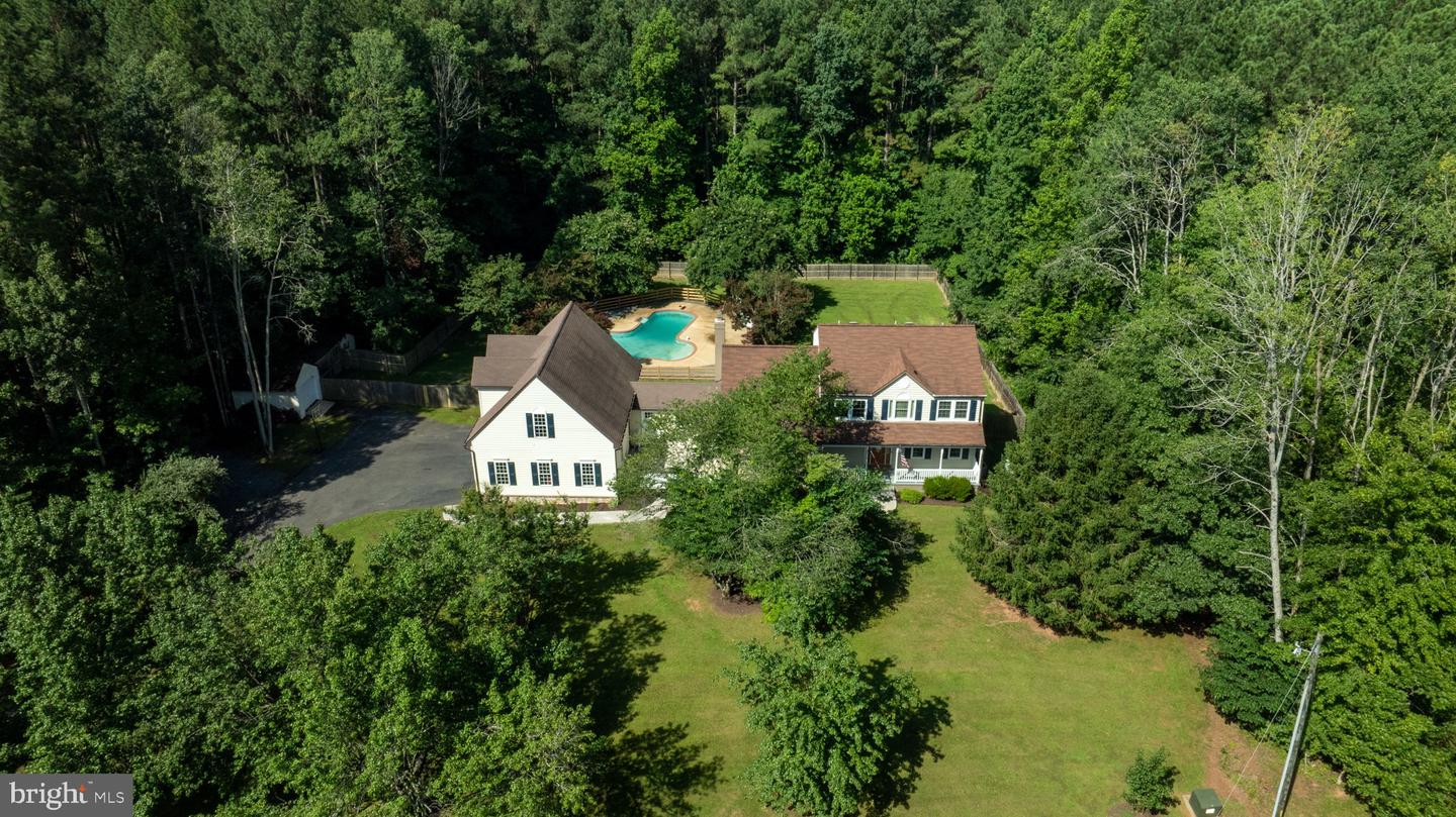 159 MARCHANT DR, FREDERICKSBURG, Virginia 22406, 6 Bedrooms Bedrooms, ,3 BathroomsBathrooms,Residential,For sale,159 MARCHANT DR,VAST2038042 MLS # VAST2038042