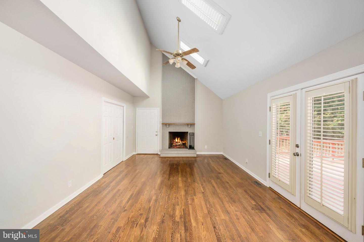 159 MARCHANT DR, FREDERICKSBURG, Virginia 22406, 6 Bedrooms Bedrooms, ,3 BathroomsBathrooms,Residential,For sale,159 MARCHANT DR,VAST2038042 MLS # VAST2038042