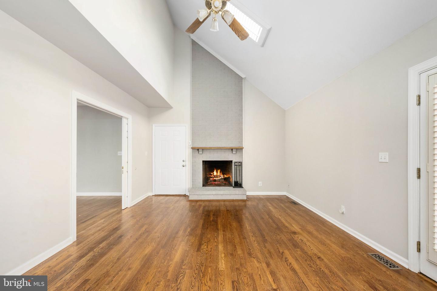 159 MARCHANT DR, FREDERICKSBURG, Virginia 22406, 6 Bedrooms Bedrooms, ,3 BathroomsBathrooms,Residential,For sale,159 MARCHANT DR,VAST2038042 MLS # VAST2038042