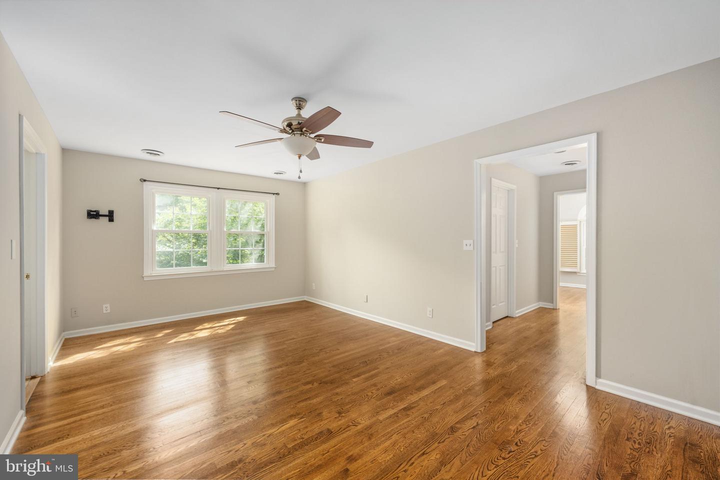 159 MARCHANT DR, FREDERICKSBURG, Virginia 22406, 6 Bedrooms Bedrooms, ,3 BathroomsBathrooms,Residential,For sale,159 MARCHANT DR,VAST2038042 MLS # VAST2038042