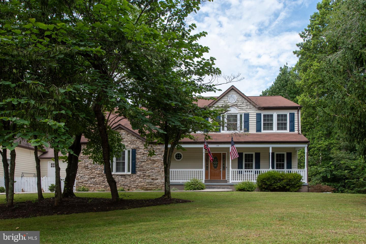 159 MARCHANT DR, FREDERICKSBURG, Virginia 22406, 6 Bedrooms Bedrooms, ,3 BathroomsBathrooms,Residential,For sale,159 MARCHANT DR,VAST2038042 MLS # VAST2038042