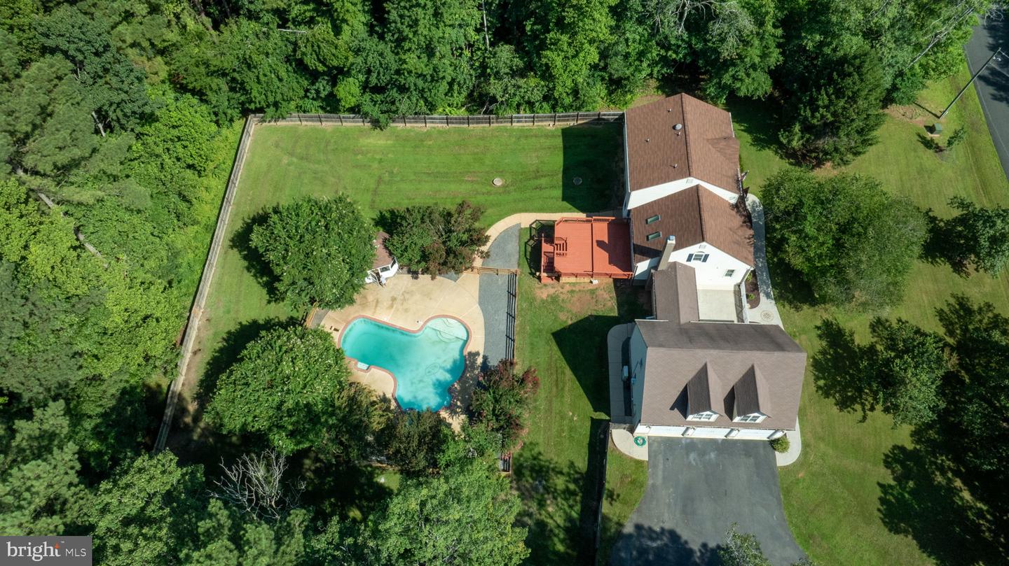 159 MARCHANT DR, FREDERICKSBURG, Virginia 22406, 6 Bedrooms Bedrooms, ,3 BathroomsBathrooms,Residential,For sale,159 MARCHANT DR,VAST2038042 MLS # VAST2038042