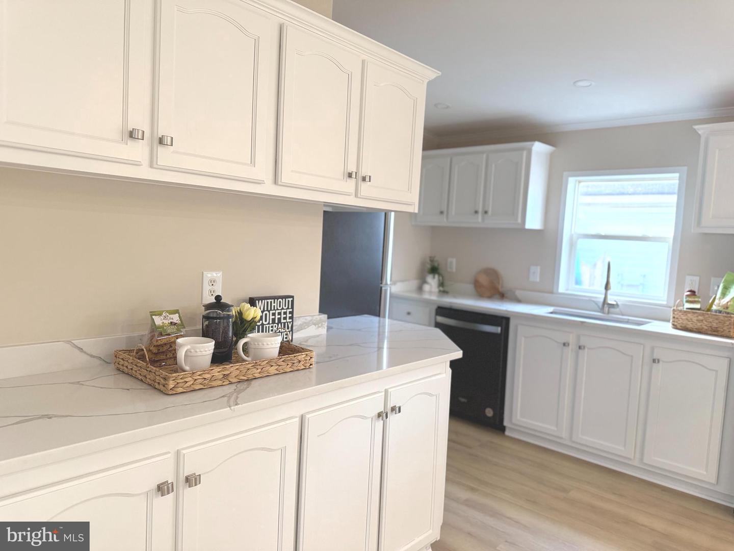 14517 BRANIFF CIRCLE, CHANTILLY, Virginia 20151, 3 Bedrooms Bedrooms, ,2 BathroomsBathrooms,Residential,For sale,14517 BRANIFF CIRCLE,VAFX2235736 MLS # VAFX2235736