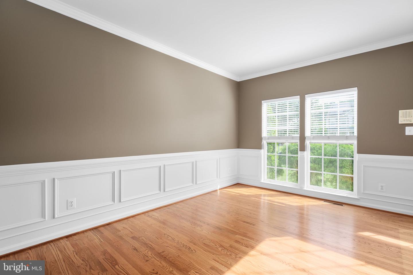 71 RIGGS RD, FREDERICKSBURG, Virginia 22405, 4 Bedrooms Bedrooms, ,2 BathroomsBathrooms,Residential,For sale,71 RIGGS RD,VAST2038650 MLS # VAST2038650